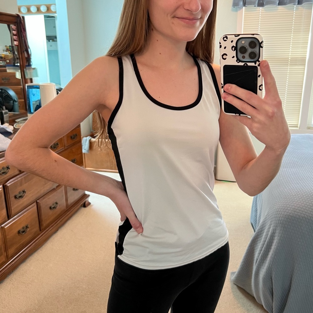 Workout tank top